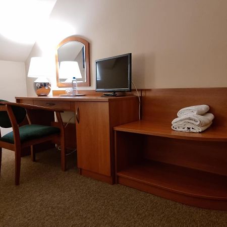 Hotel Jola Września Eksteriør billede
