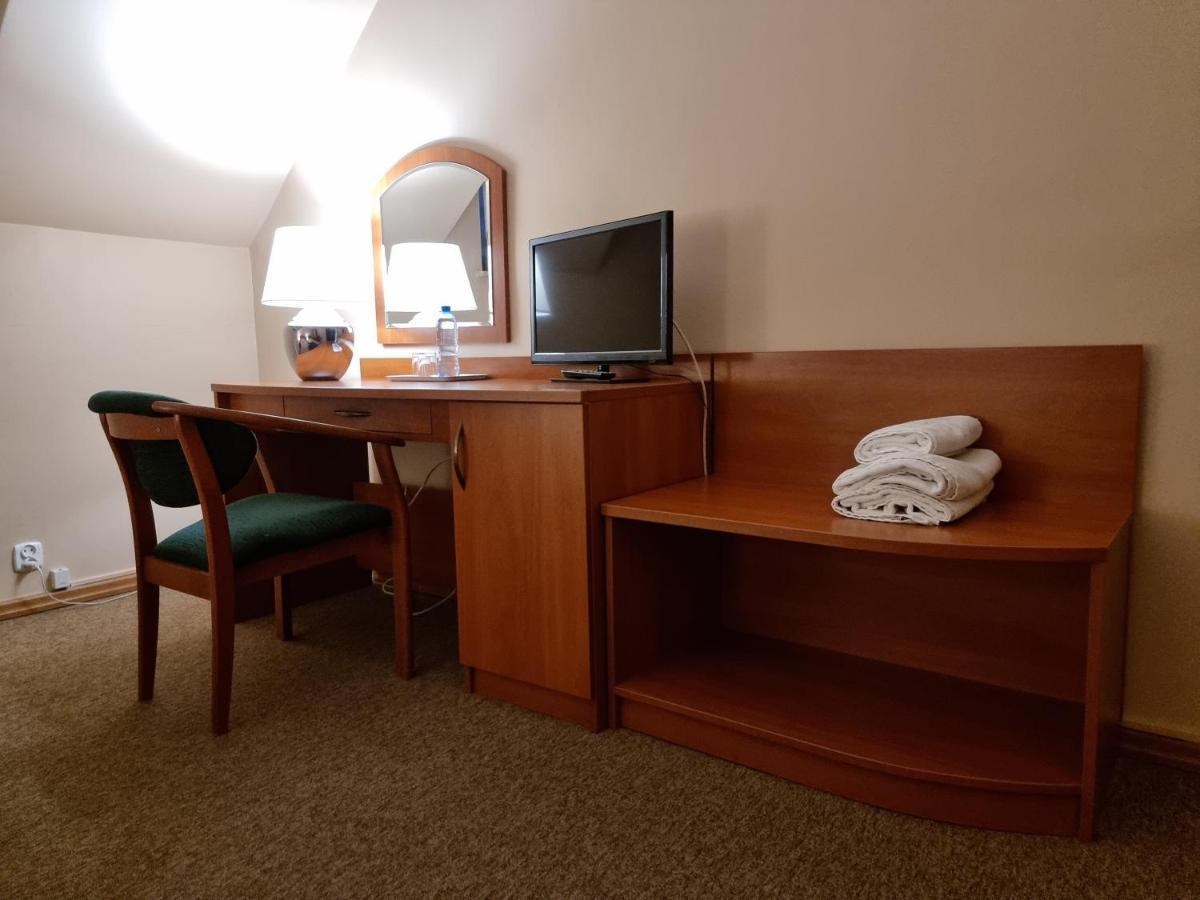 Hotel Jola Września Eksteriør billede