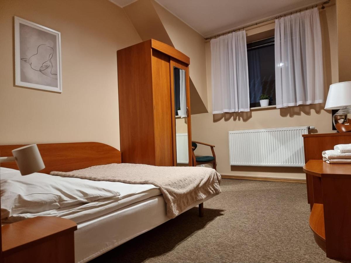 Hotel Jola Września Eksteriør billede